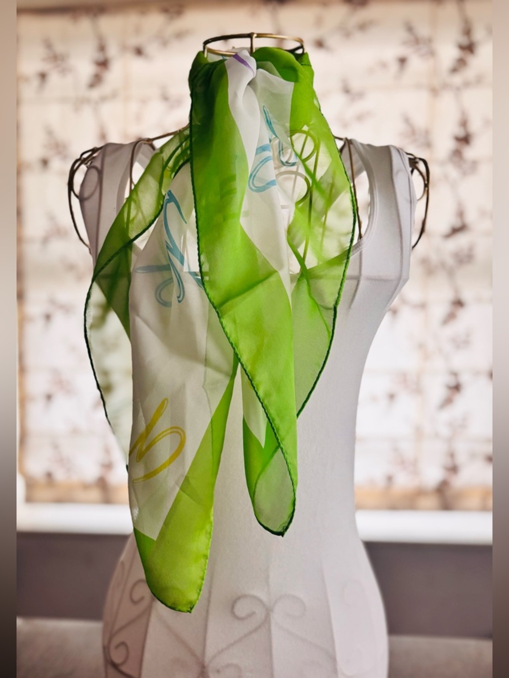 Vintage Genny 100% Silk Scarf Made in Italy 33x34